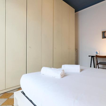 Primopiano - Giacosa Apartment Milan Bagian luar foto