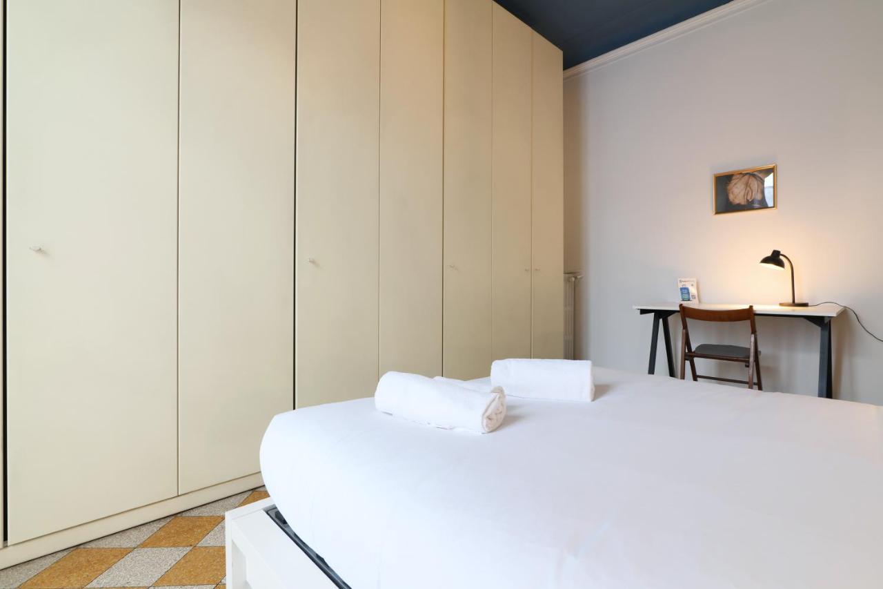 Primopiano - Giacosa Apartment Milan Bagian luar foto