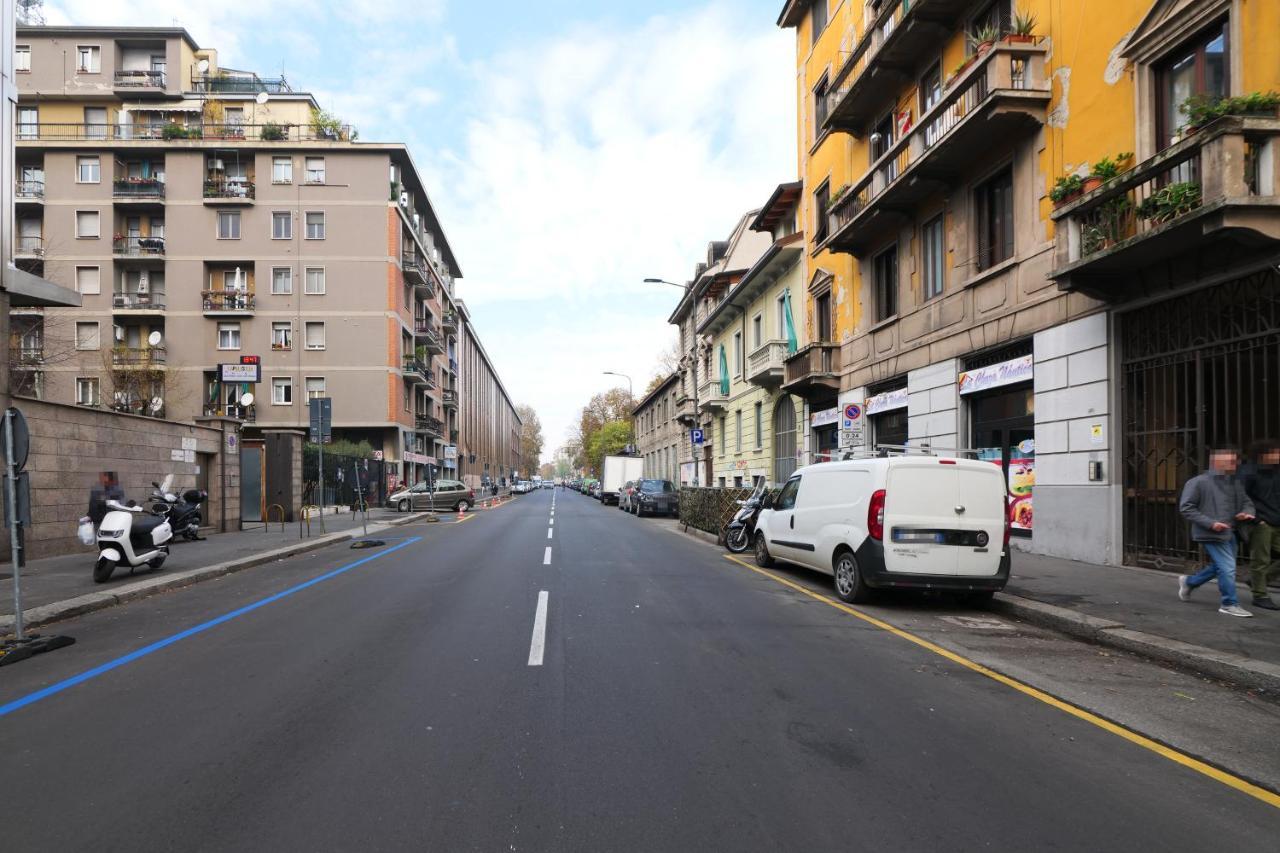 Primopiano - Giacosa Apartment Milan Bagian luar foto