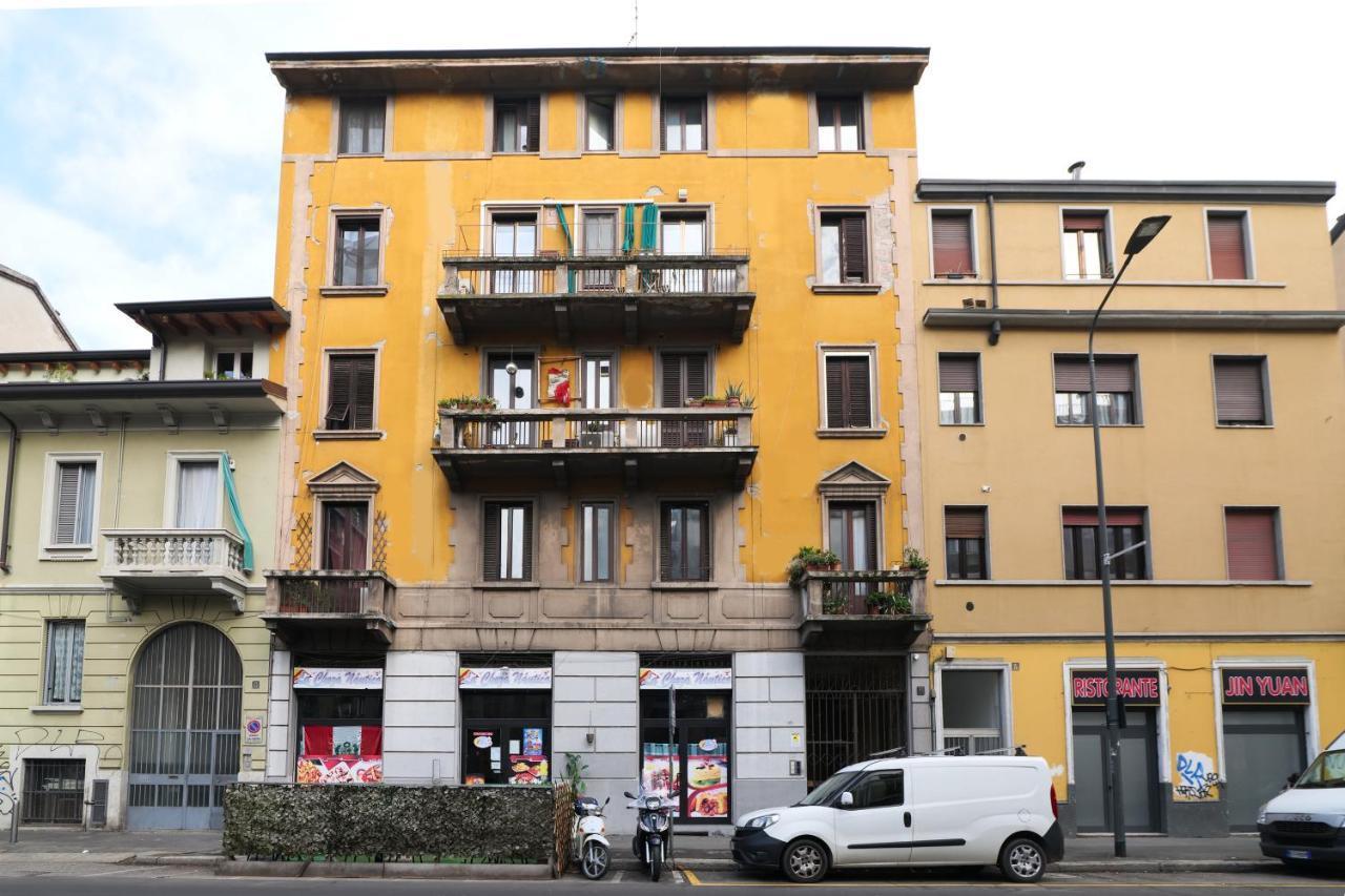 Primopiano - Giacosa Apartment Milan Bagian luar foto