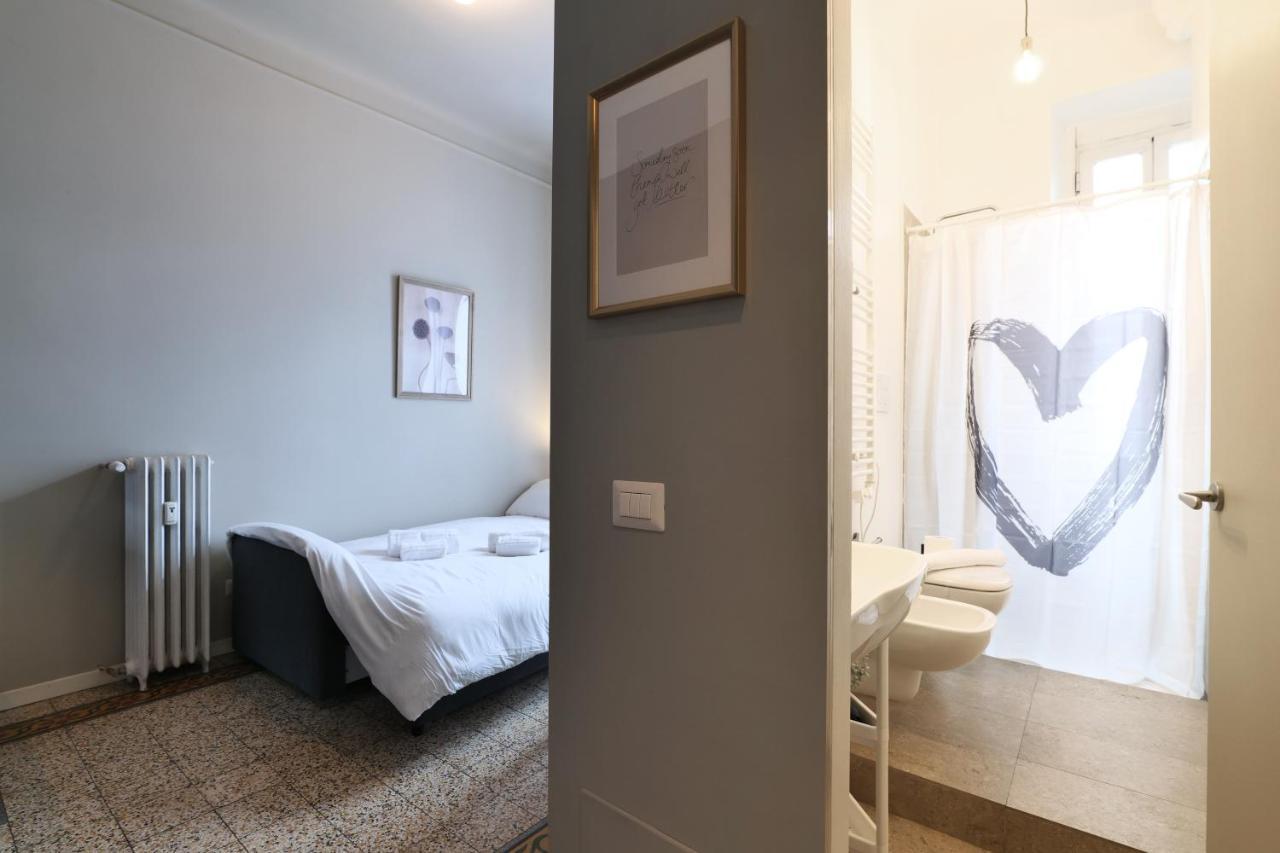 Primopiano - Giacosa Apartment Milan Bagian luar foto