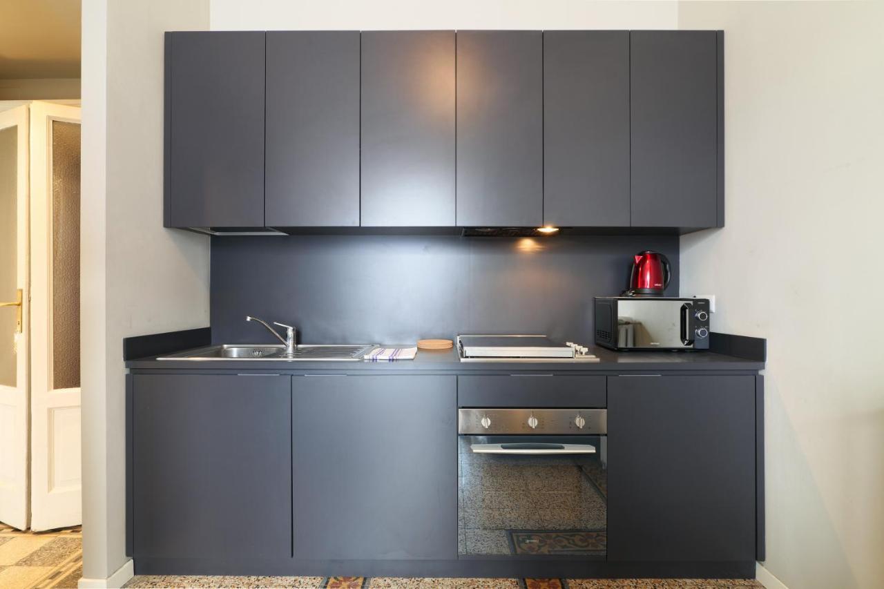Primopiano - Giacosa Apartment Milan Bagian luar foto