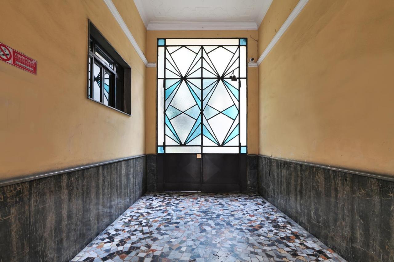 Primopiano - Giacosa Apartment Milan Bagian luar foto